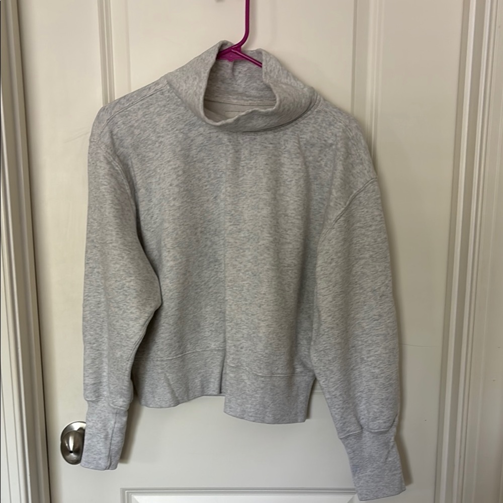 Abercrombie & Fitch Gray Sweatshirt with cowl neck Ribbed Cuffs. Sz L